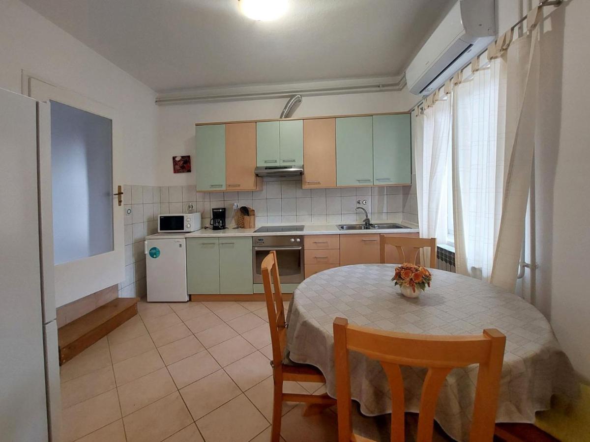 Apartments By The Sea Duga Luka - Prtlog, Labin - 3025 Exterior foto