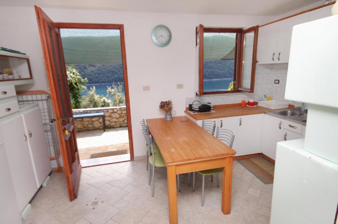 Apartments By The Sea Duga Luka - Prtlog, Labin - 3025 Exterior foto