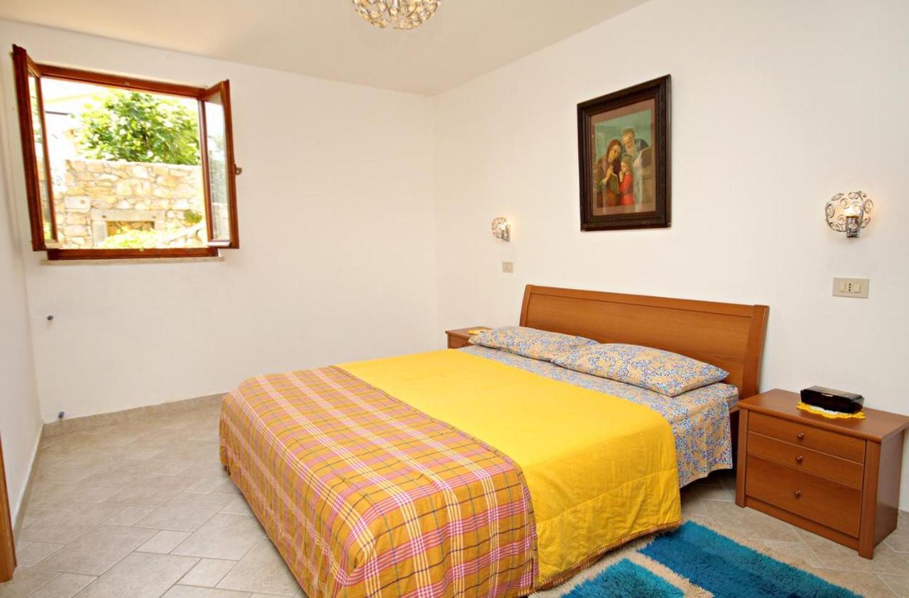 Apartments By The Sea Duga Luka - Prtlog, Labin - 3025 Exterior foto